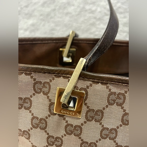 GUCCI Monogram Tote - Picture 4 of 13